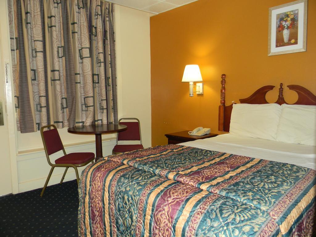 Fairfax Motel Roanoke Rapids Værelse billede