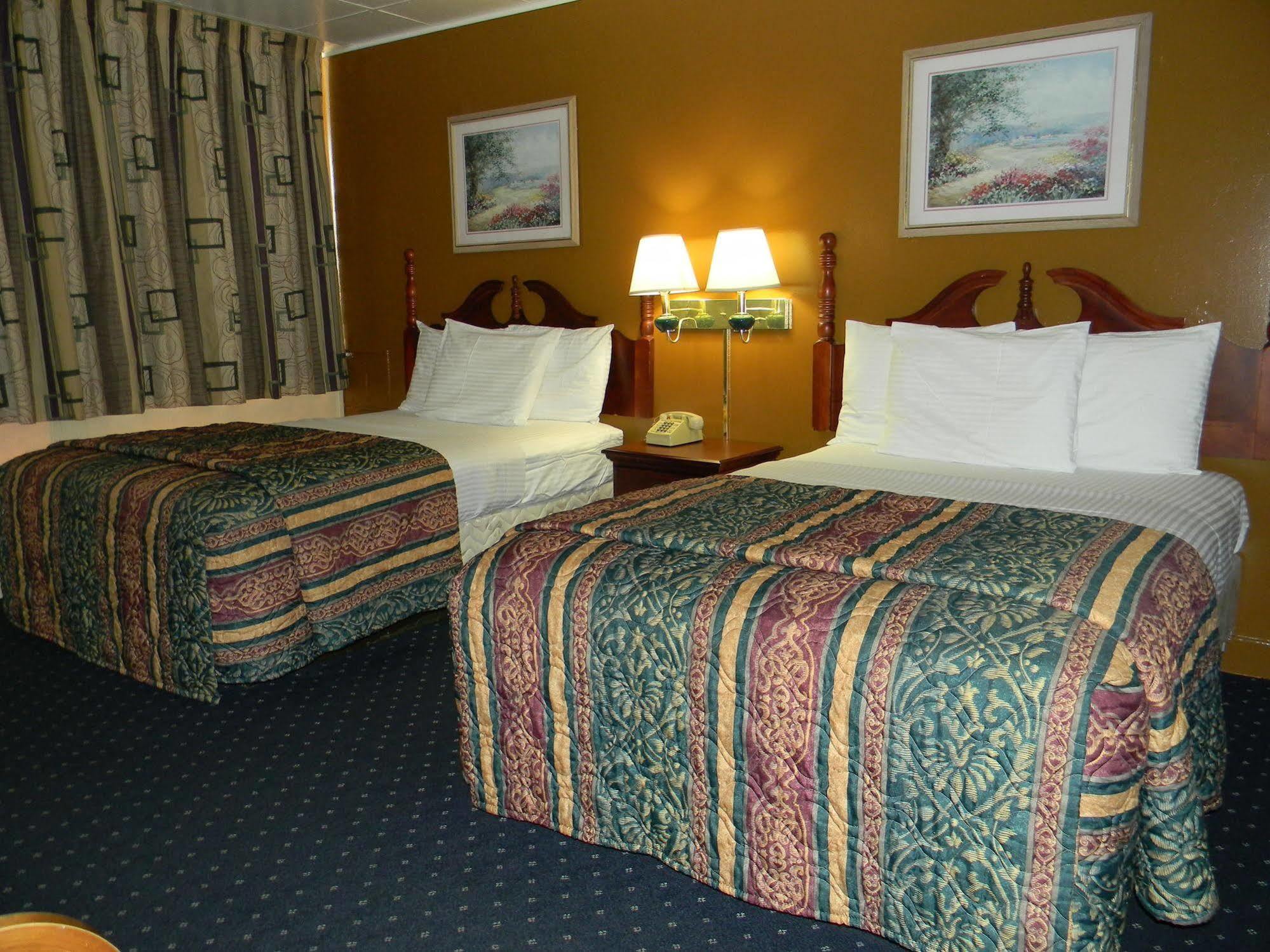 Fairfax Motel Roanoke Rapids Eksteriør billede